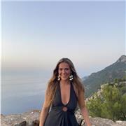 Profesora de inglés, alemán, matemáticas y lengua. Apta para alumnos tanto de la ESO como de primaria y diferentes niveles